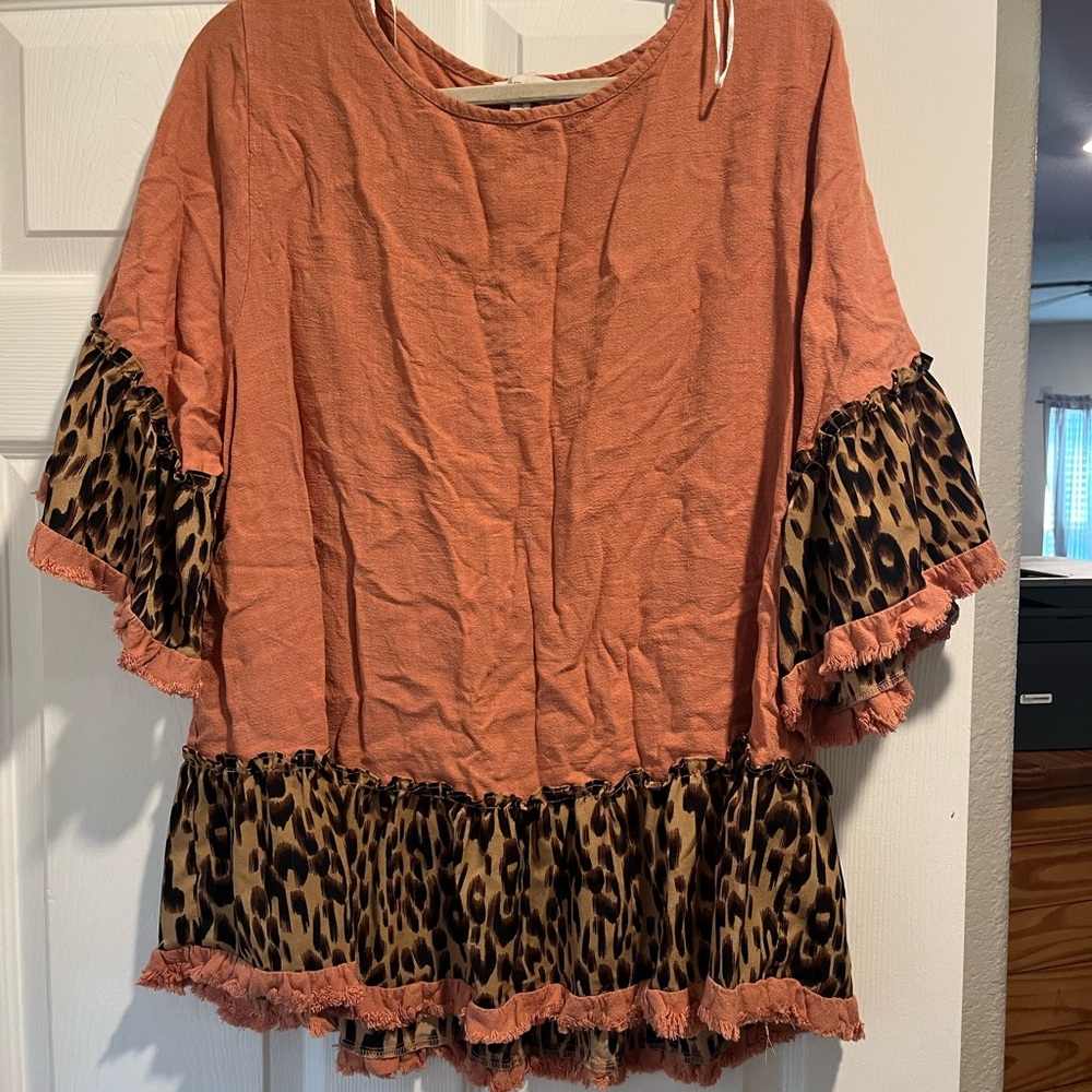 Leopard Trim Rust Women's Top